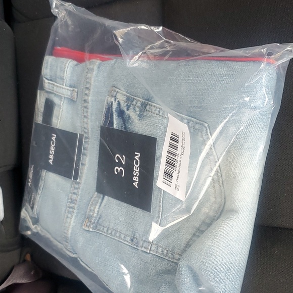 New Mens Ripped and Patched Skinny Jeans Multiple Sizes - Picture 3 of 3